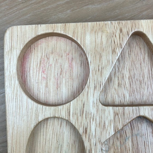 Set of 2 Plan Toys Form Board & Plan Toys Shape Fitter - Picture 10 of 12